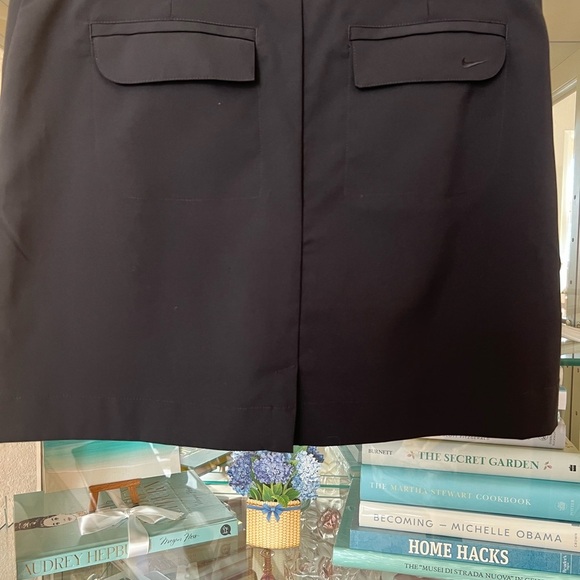 Nike Dri-Fit Golf Skirt Black Size 6 - Picture 3 of 6